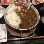 牛すじ煮込みカレー