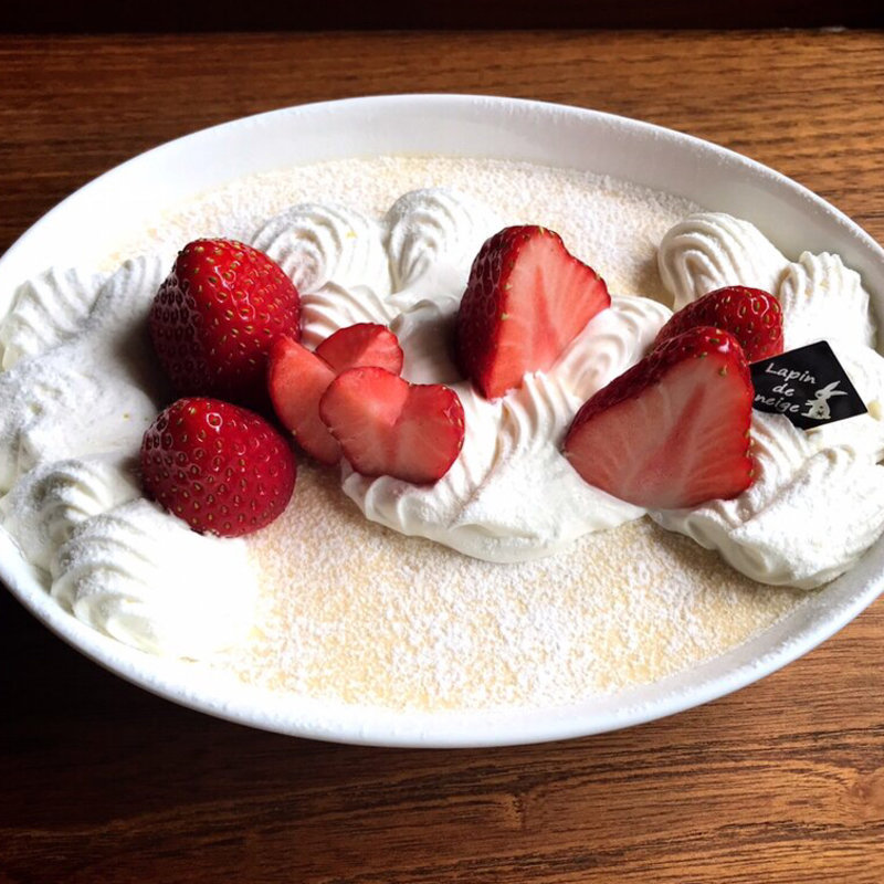 週末プリン(パティスリー　ラパン・ド・ネージュ )