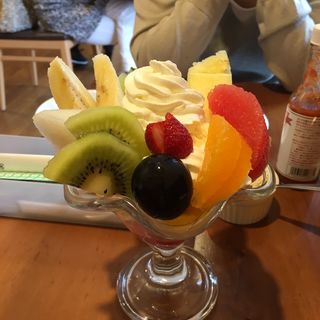 フルーツパフェ(いたがき 本店 )