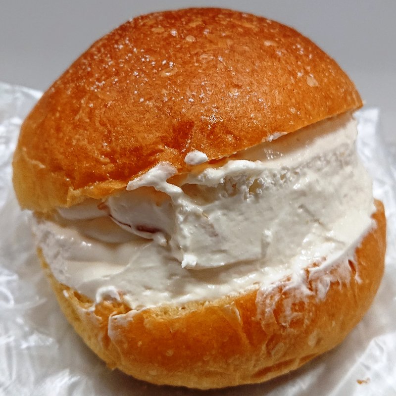 マリトッツォ オランジュ(ポンパドウル 八王子店)