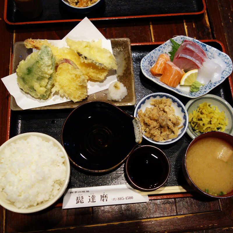 天刺定食(四季の味処 ひげだるま(髭達磨) 姪浜駅前店)