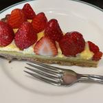 いちごのタルト(AUX BACCHANALES GINZA（オーバカナル 銀座）)