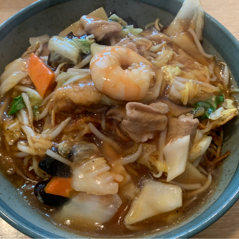 五目あんかけ焼きそば(廬山)