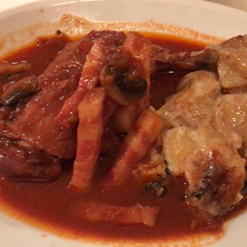 鶏の赤ワイン煮込み(バーゼル 京王八王子店 （BASEL）)