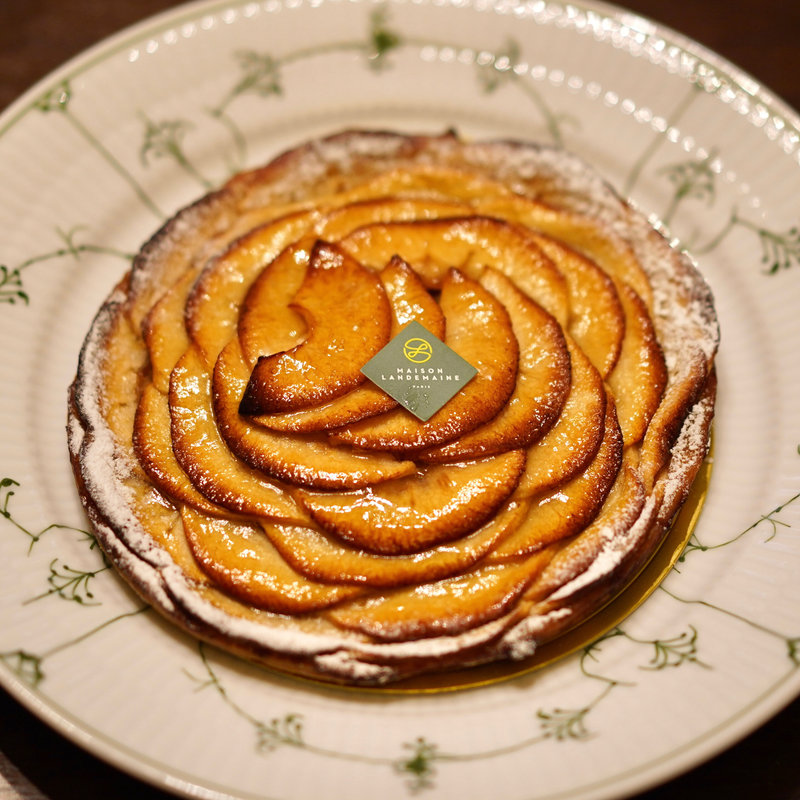 タルト・ポンム2人用(メゾンランドゥメンヌ　伊勢丹新宿店)