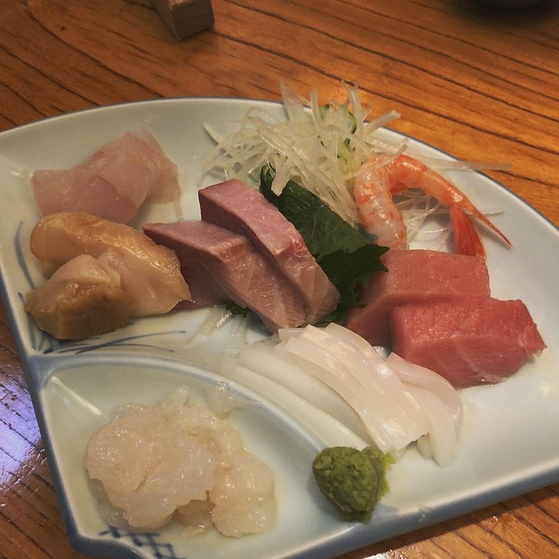 お刺身盛り合わせ(漁火 （いさりび）)