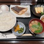 銀カレイ味噌焼き定食(みのや 新店 )