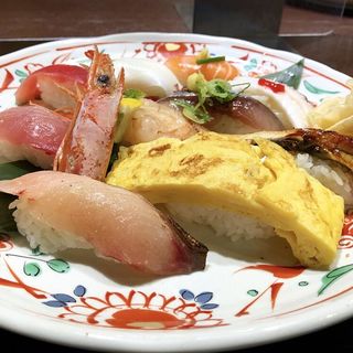すし定食(本家さんきゅうホテルエミオン京都)