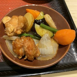 ミニ鶏の黒酢あん(大戸屋ごはん処 新宿アイランドイッツ店)