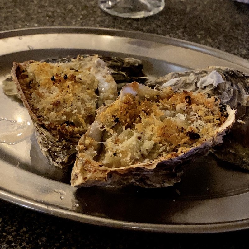 牡蠣の香草バター焼き(Garden Kitchen FLARIE)