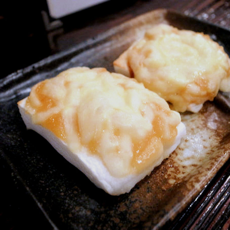 はんぺんみそチーズ焼き(やきとん en)