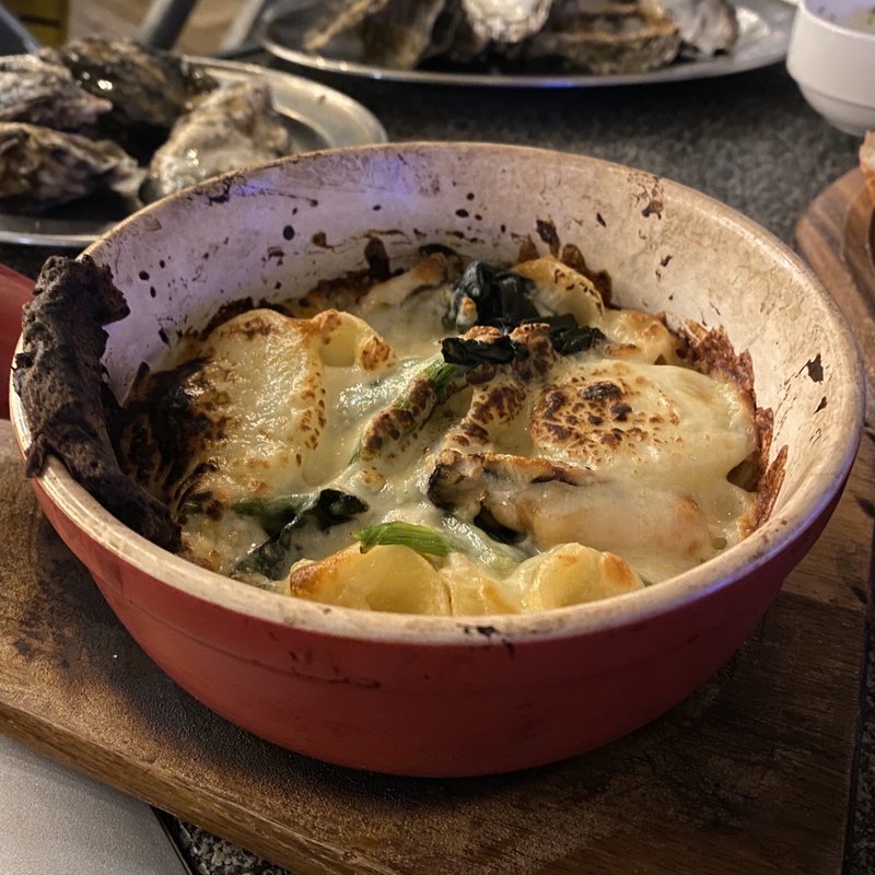 あつあつ牡蠣グラタン(Garden Kitchen FLARIE)