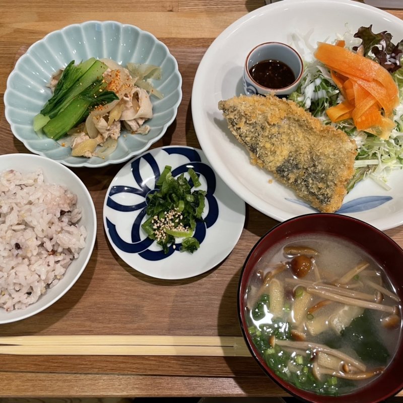 (しまうま食堂)