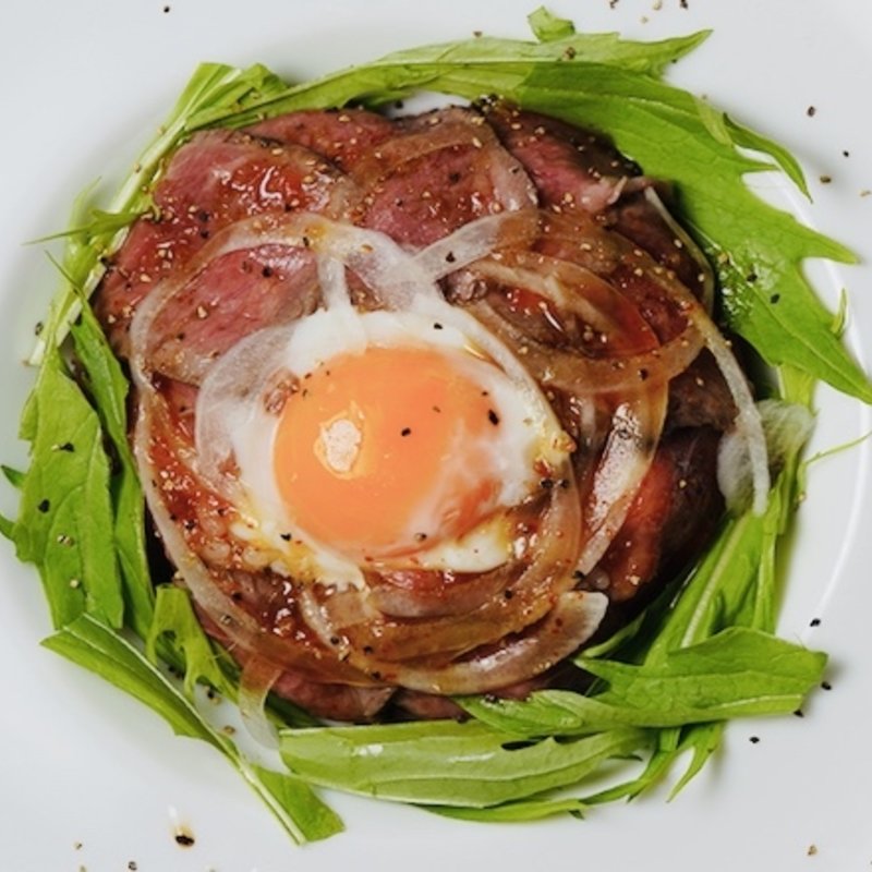 鳥取F1牛のローストビーフ丼(肉食堂もぐ)