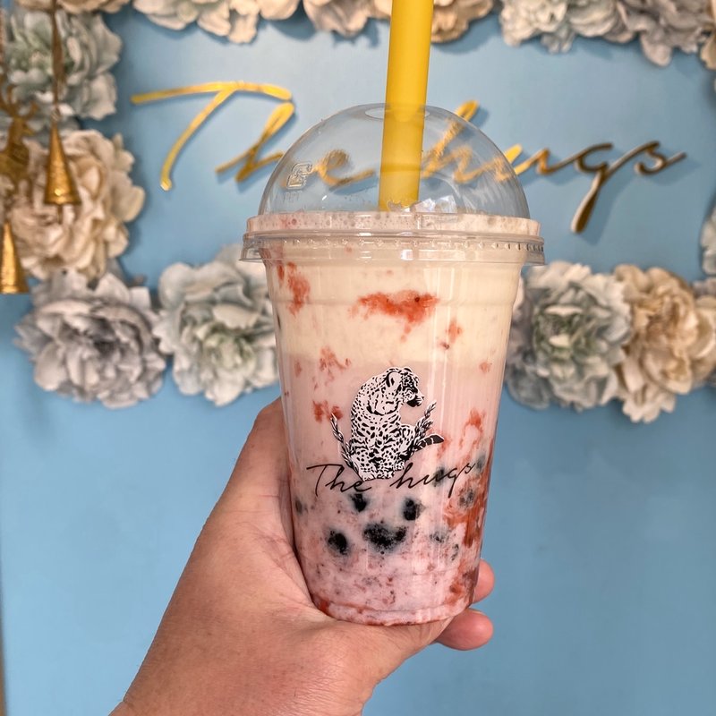 チーズフォームドリンク(いちご)(ザ ハグズ)