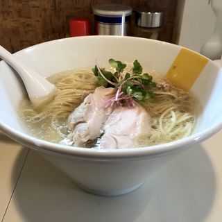 塩生姜らー麺(塩生姜らー麺専門店 MANNISH 浅草店)