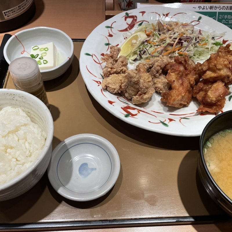 特せせりと鶏もものから揚げ定食(やよい軒 高田馬場店)