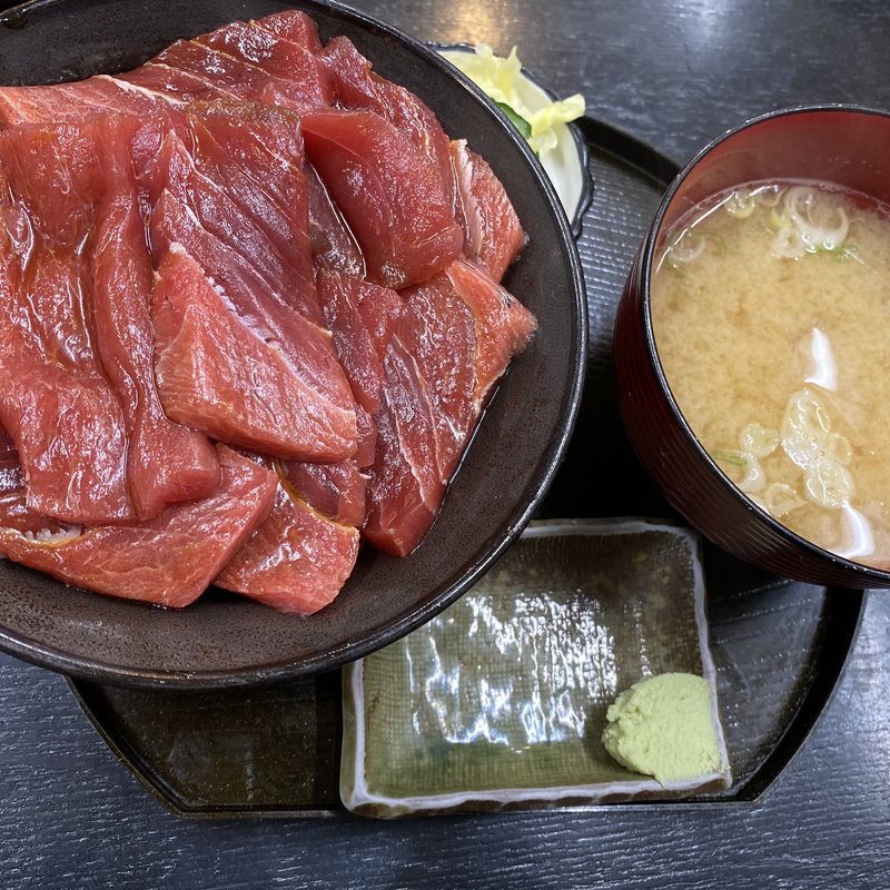 鮪のづけ丼(和商市場 市場亭)