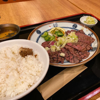 サービス牛タン定食(仙台辺見 池袋サンシャイン店)