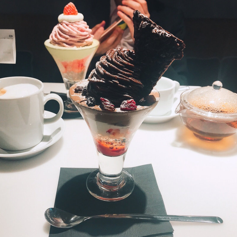 (INITIAL Omotesando （イニシャル 表参道）)