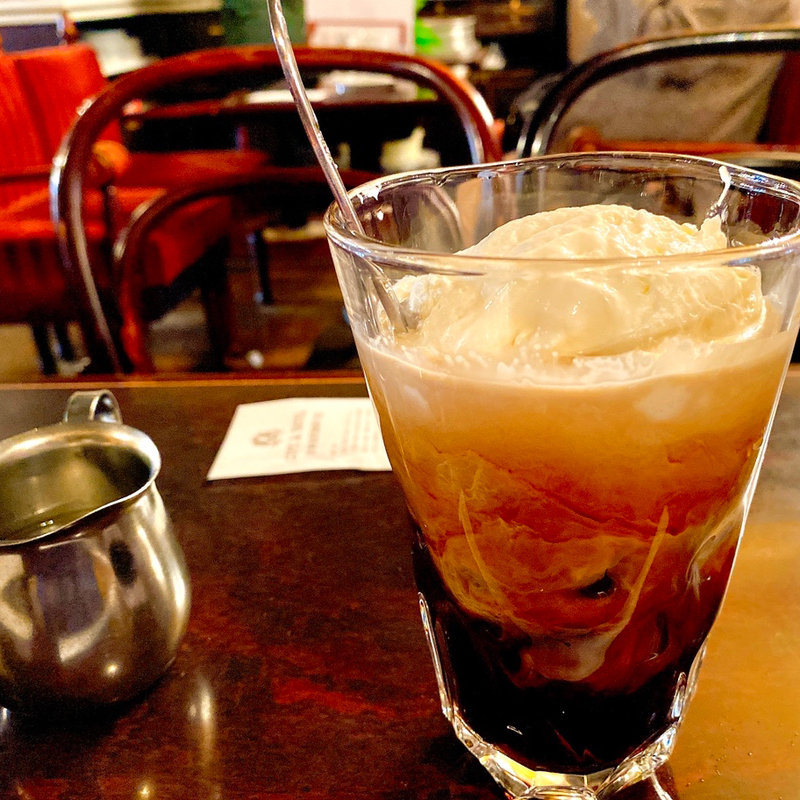 ウインナー珈琲(ローヤル珈琲店 本店 （ローヤルコーヒーテン）)