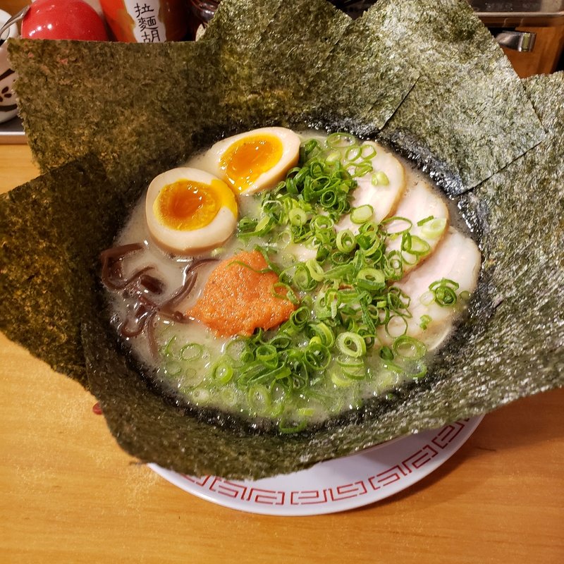 特製長浜らーめん(博多長浜ラーメン 六角堂 橋本店)