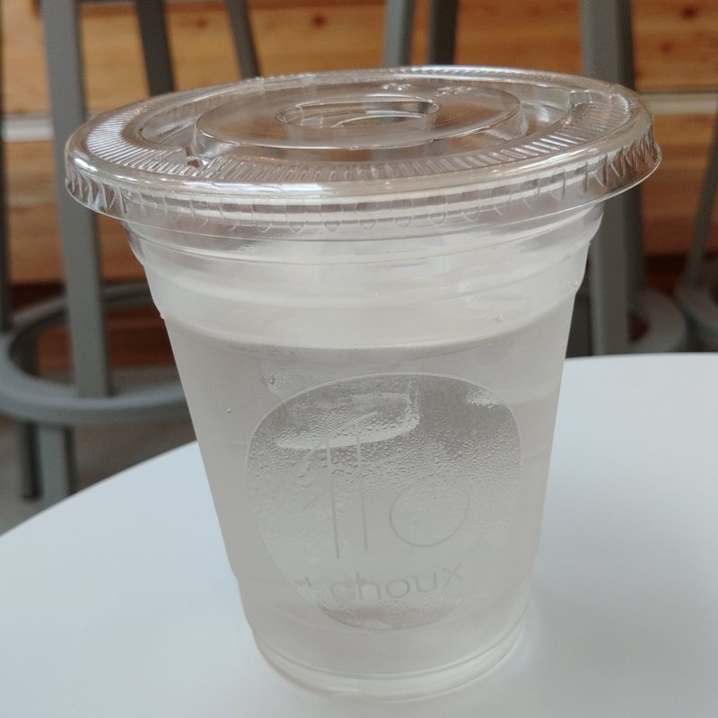 梅シロップソーダ割り(choux（シュー）)