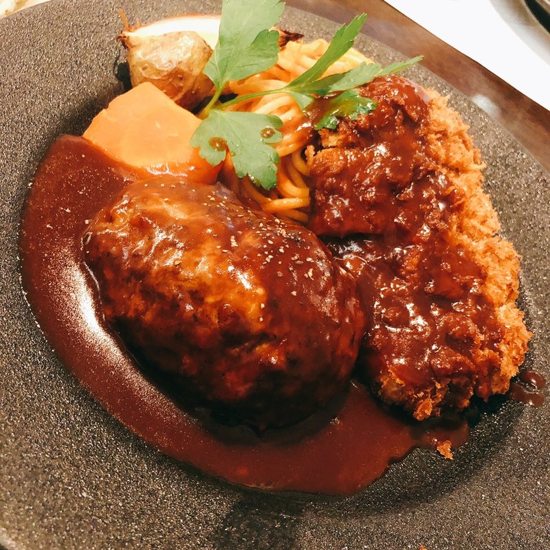 こだわりハンバーグとヒレカツ(洋食コノヨシ 北18条本店)