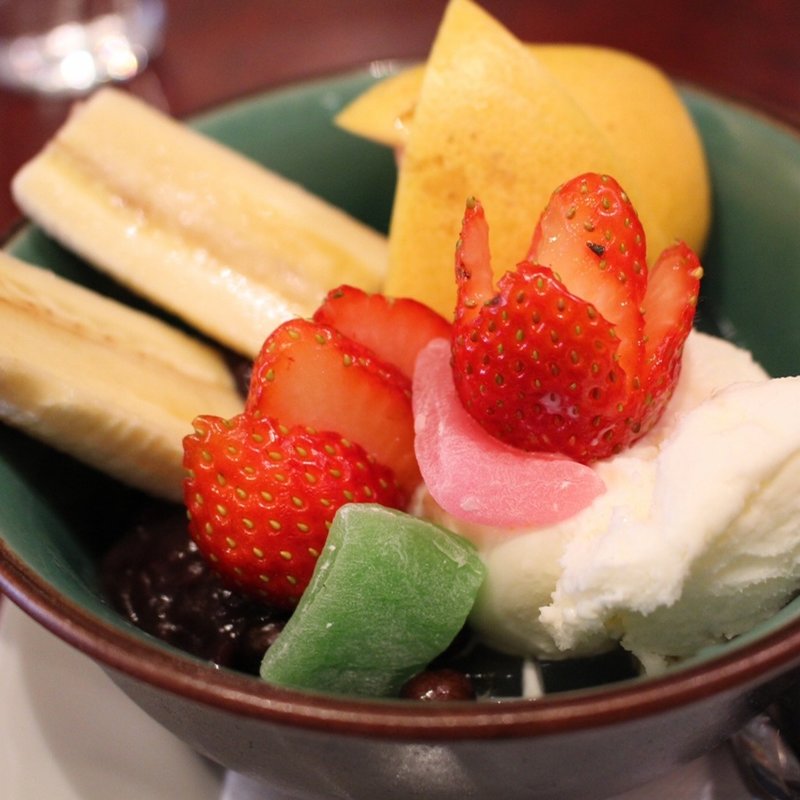 クリームあんみつ(茶豆蘭)