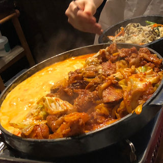 チーズタッカルビ(でりかおんどる 1号店(本店))