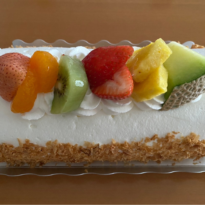 フルーツロールケーキ(ケーキ屋 ノースランド)