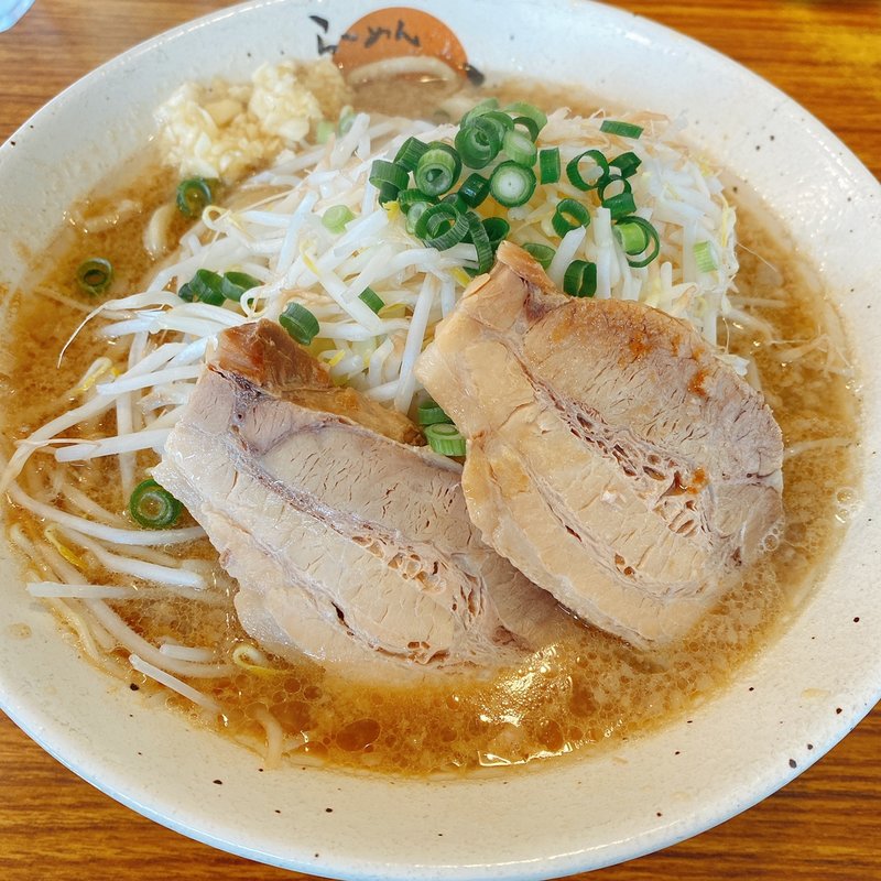 豚そば(らーめんかいじ 泉店)