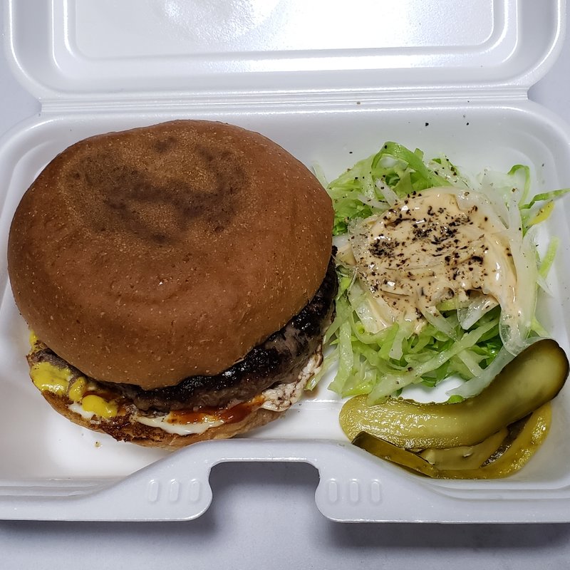 ハンバーガー(アームストロング精肉店)