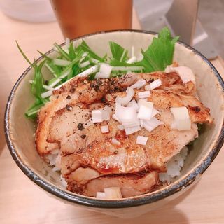 炙りチャーシュー飯(175°DENO担担麺 TOKYO)