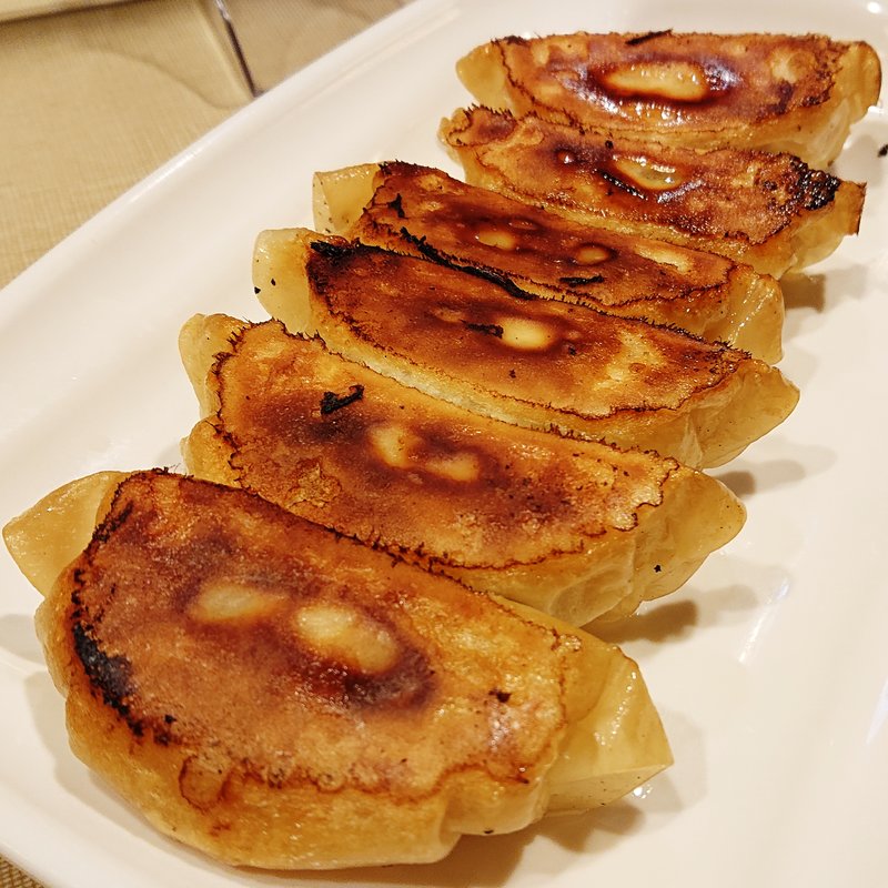 本格焼餃子（6コ）(バーミヤン 下平間店)