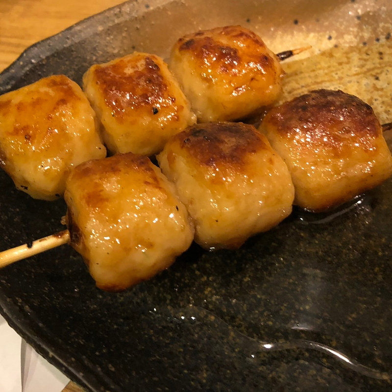 つくね(炭火焼鳥バル JINDAIKO)