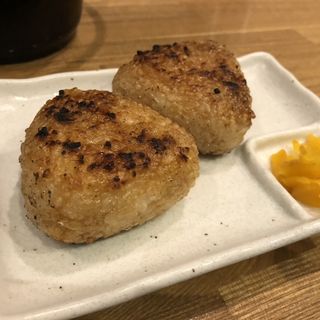 焼きおにぎり(炭火焼鳥バル JINDAIKO)