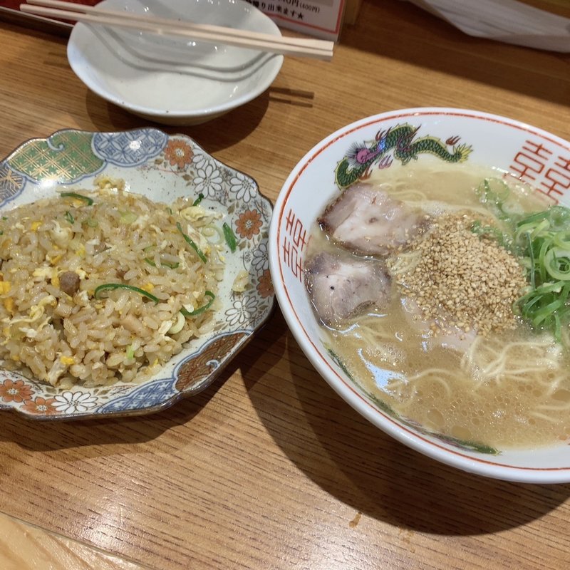 ラーメン(とんこつ亭ひろみちゃん)