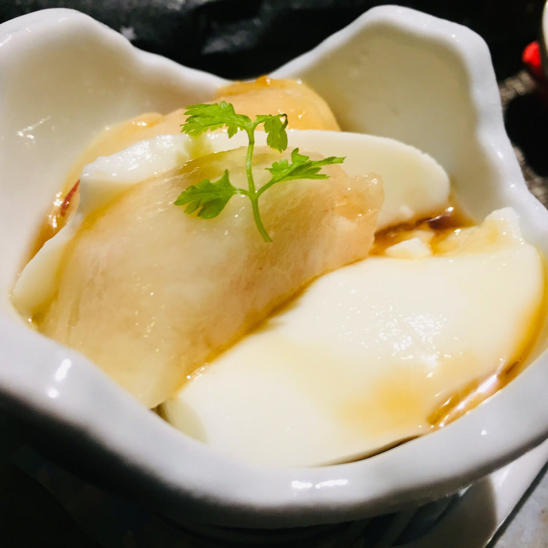 桃入り杏仁豆腐(中国料理 杏仁香 （チュウゴクリョウリ アンニンシャン）)