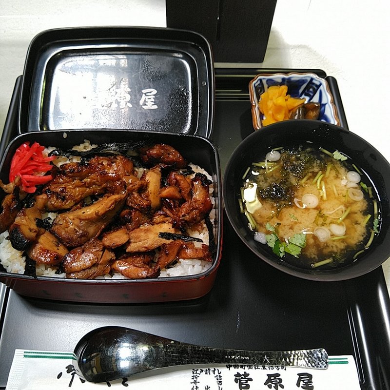 とりめし　並盛(喰膳　蔵・ら～ （くらら～）)