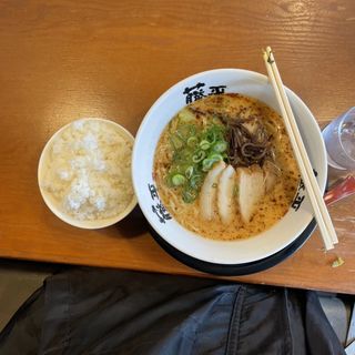 藤平ラーメン(らー麺 藤平尼崎大西店 （らーめん とうべい）)