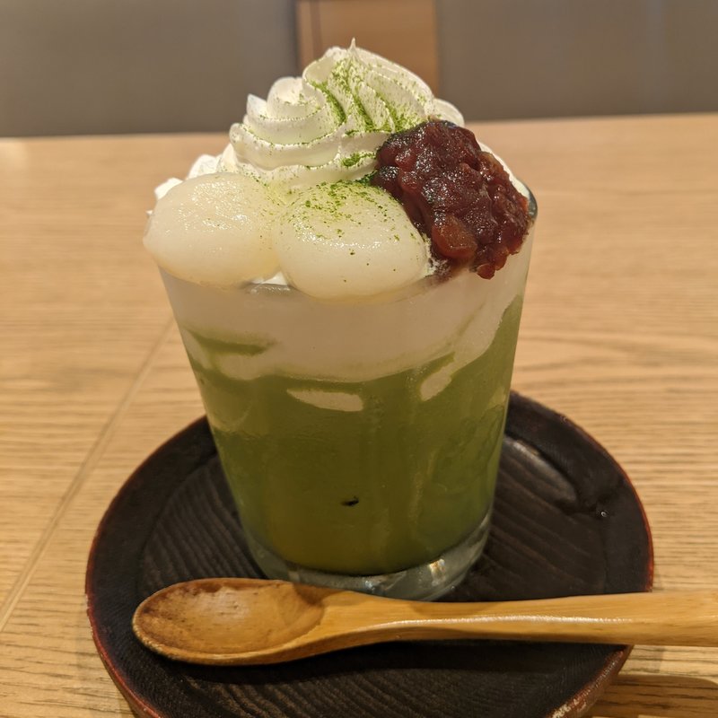 抹茶あずき白玉ラテ(もみじ茶屋 鎌倉御成通り)