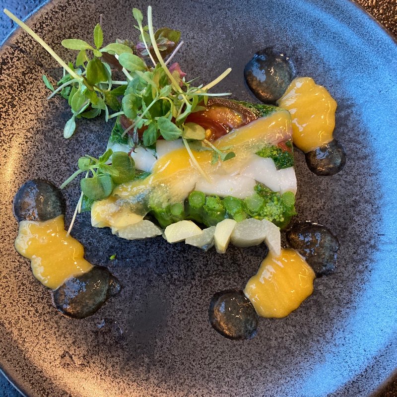 懐石「汐」(花山椒 （はなさんしょう）)