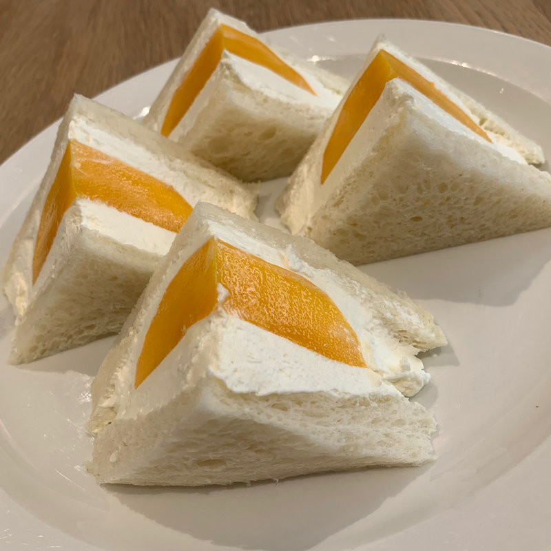 マンゴーサンドイッチ(セントル ザ ベーカリー銀座店)