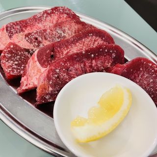 タン(肉の大和)