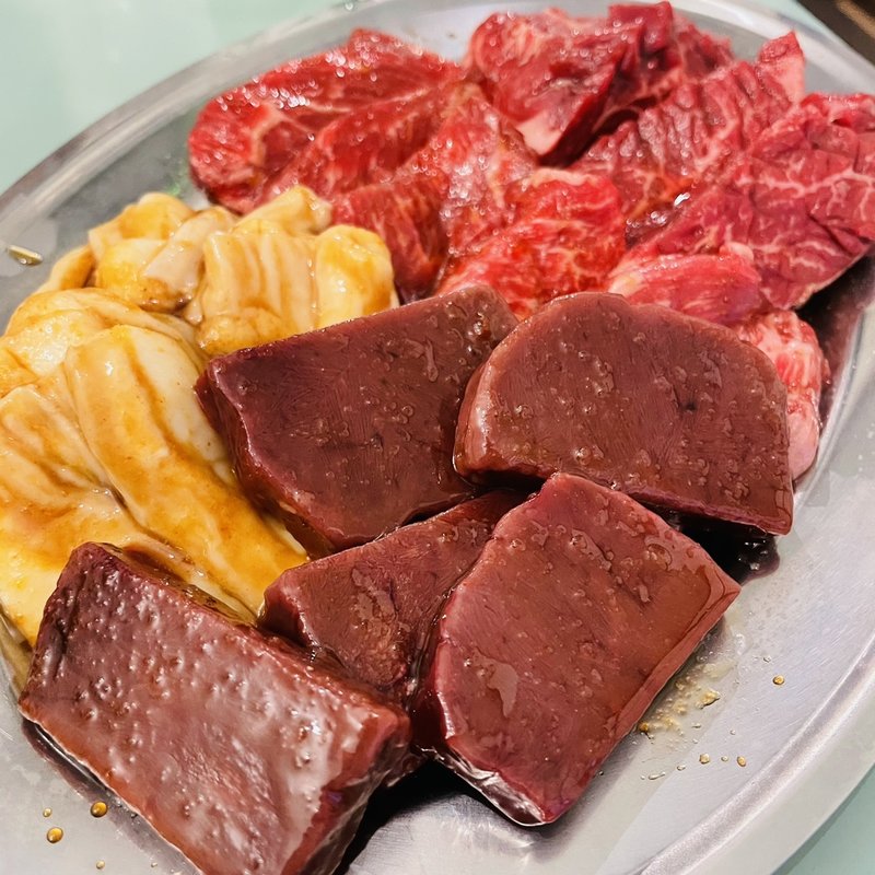 レバー　上ホルモン(肉の大和)