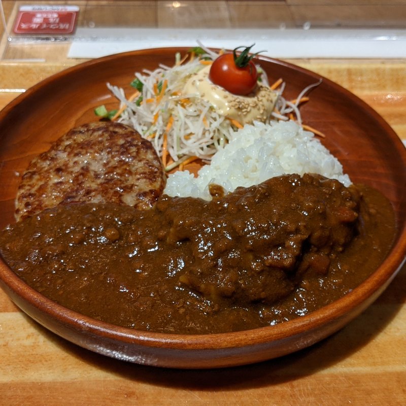 ハンバーグカレーディッシュ(びっくりドンキーポケットキッチン川崎ルフロン店)
