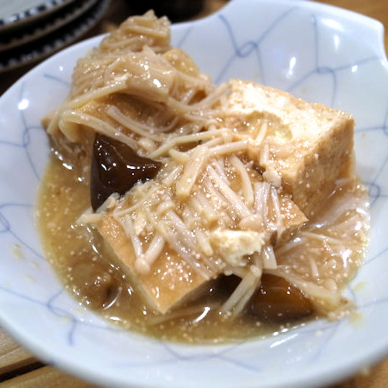 お通し(瓦焼き ひとたらし)