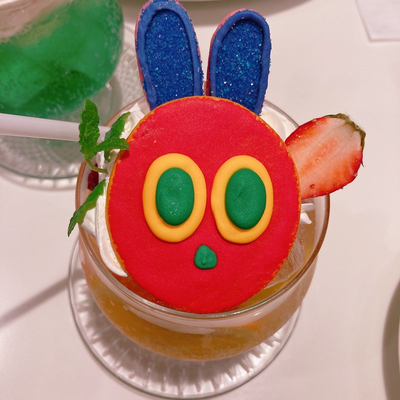 はらぺこあおむしのフルーツスカッシュ(サンデーブランチ吉祥寺)