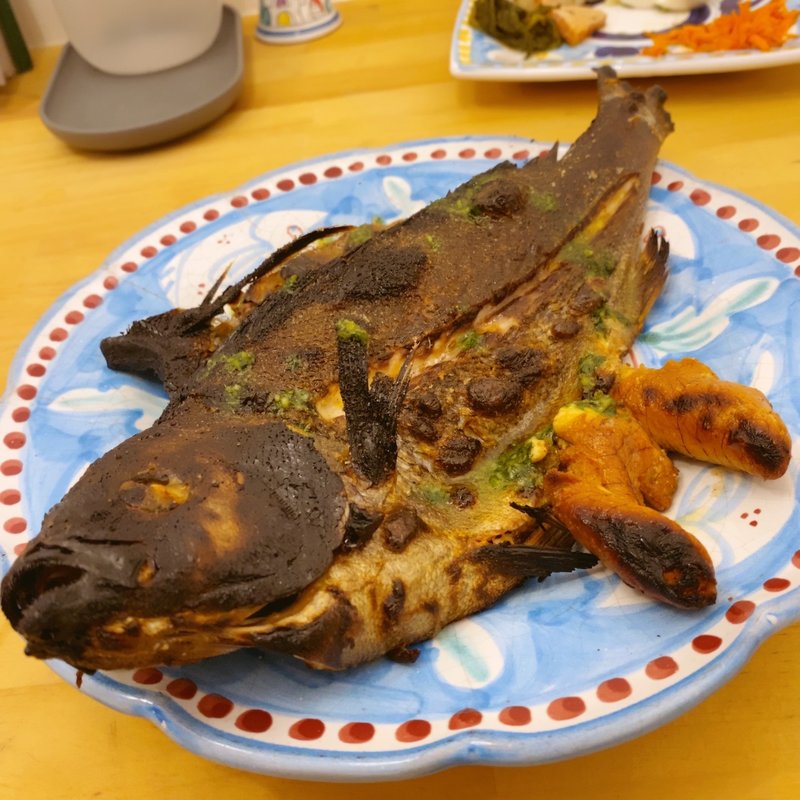 旬の魚 薪窯焼き(スクニッツォ･ダ･シゲオ （Scugnizzo DA SHIGEO）)